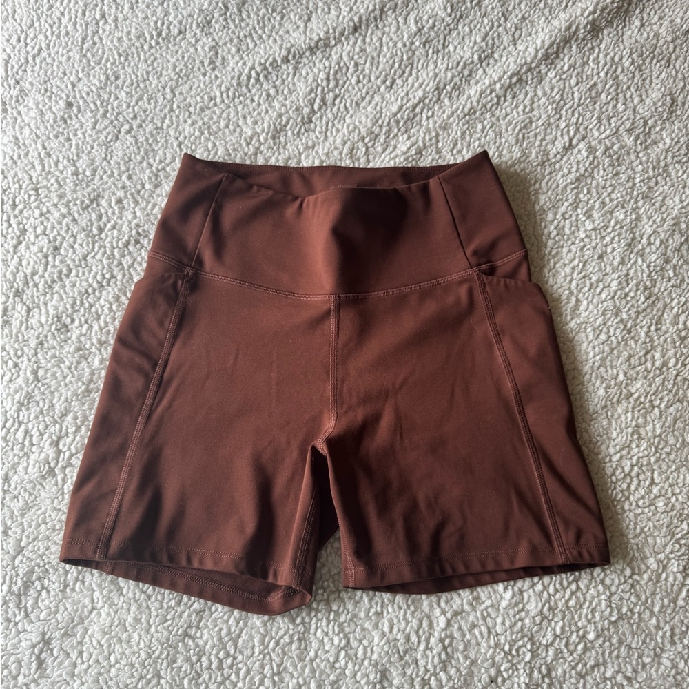 Girlfriend Collective Compressive Pocket Run Short